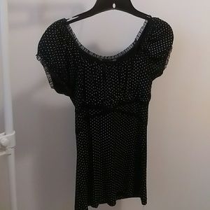 Black and White polka dot cap sleeve blouse.